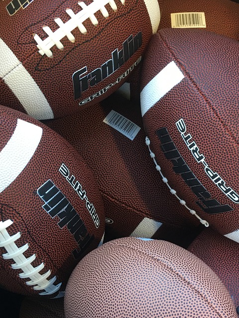 加深国际间 加深国际间