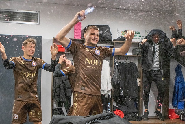 这一里程碑 这一里程碑